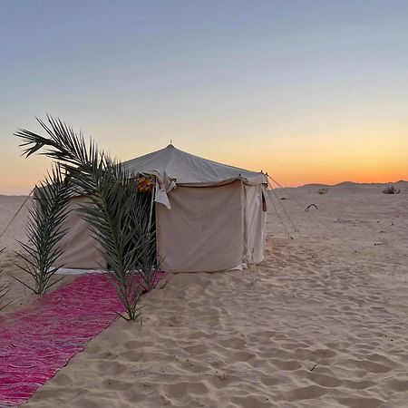 Luxury Camp Dunes Insolites Sabria Exterior photo