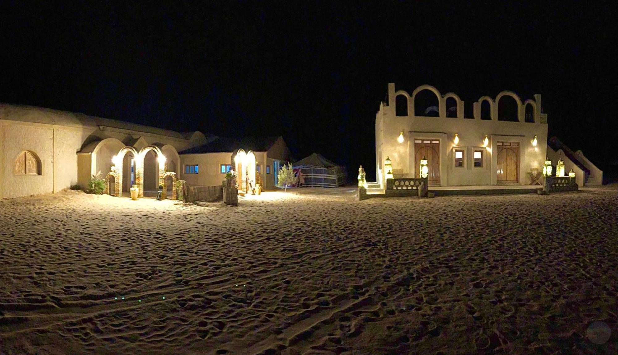 Luxury Camp Dunes Insolites Sabria Exterior photo