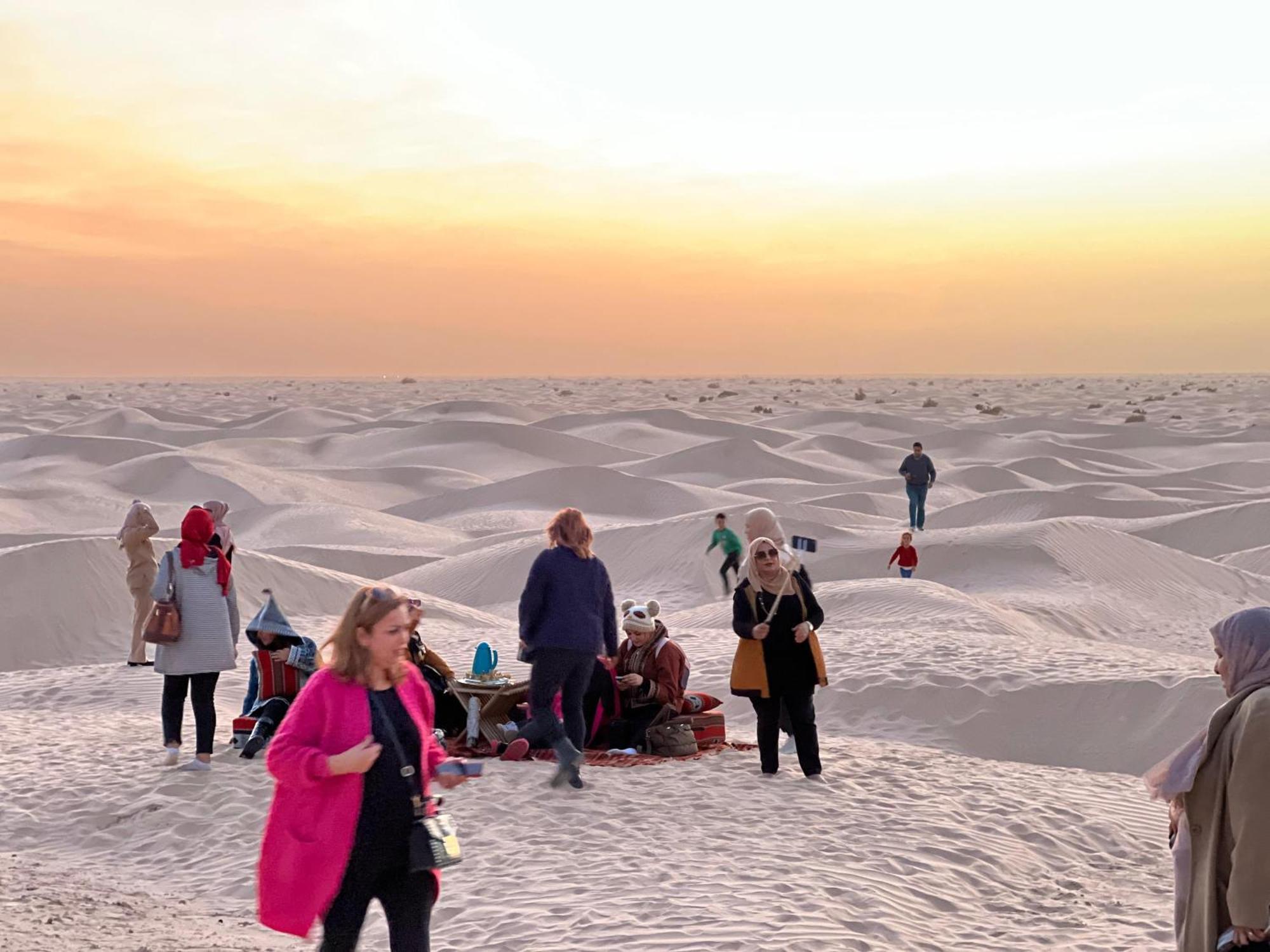 Luxury Camp Dunes Insolites Sabria Exterior photo