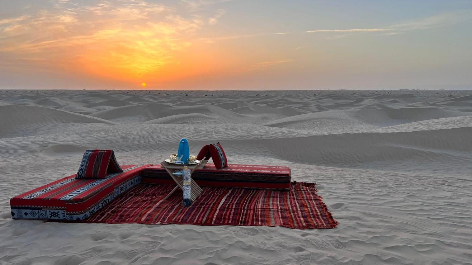 Luxury Camp Dunes Insolites Sabria Exterior photo