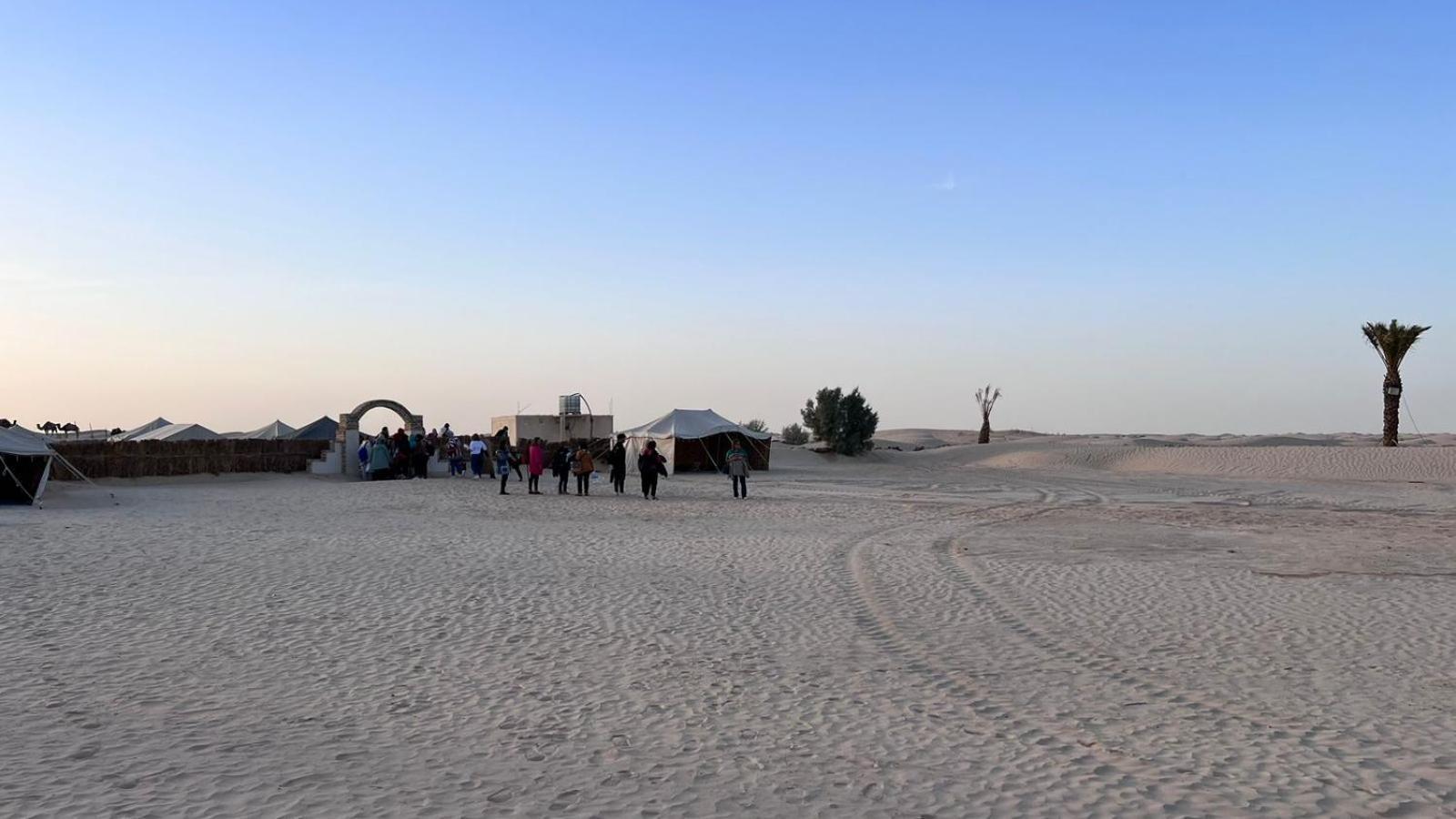 Luxury Camp Dunes Insolites Sabria Exterior photo